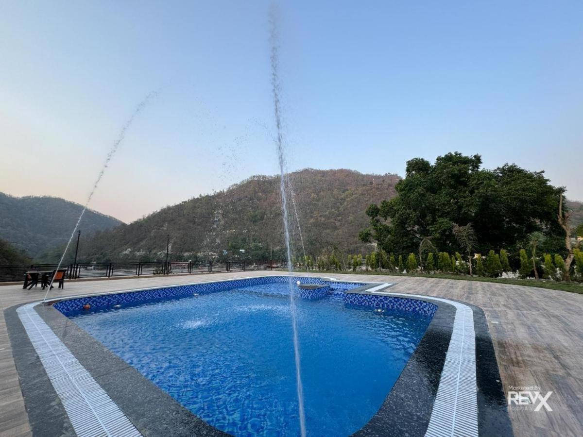 Aroma Resort Ришикеш Экстерьер фото
