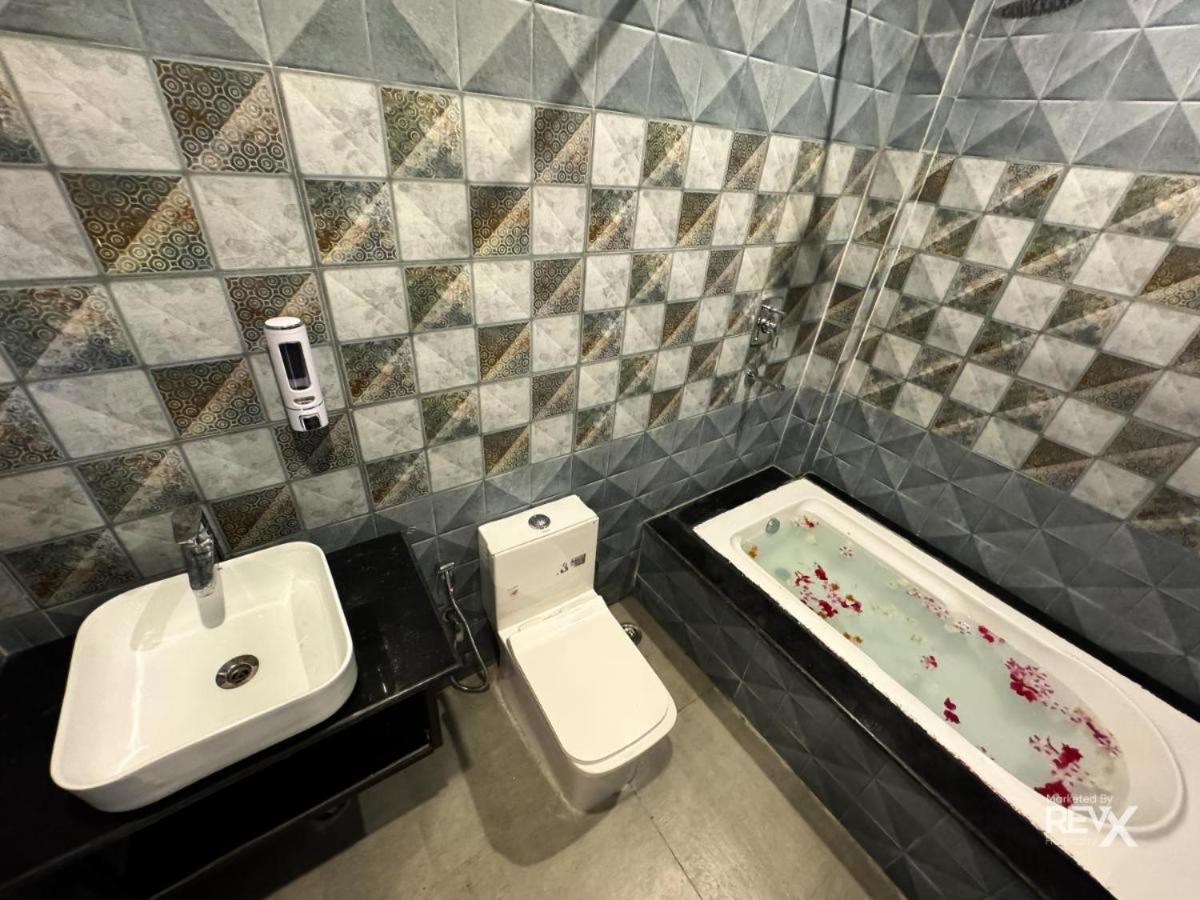 Aroma Resort Ришикеш Экстерьер фото