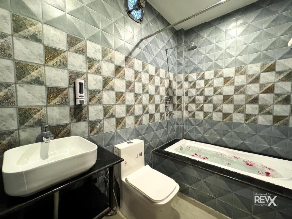 Aroma Resort Ришикеш Экстерьер фото